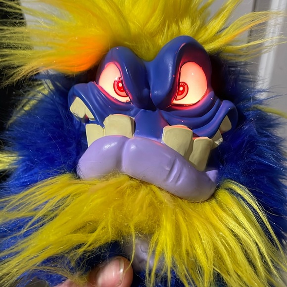 GRUMBLIES Mojo Interactive Kid Toy Skyrocket Blue Monster Plush - Picture 5 of 5